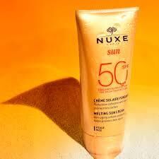 Nuxe Kuru Ciltler İçin Güneş Kuruyucu 50 ml